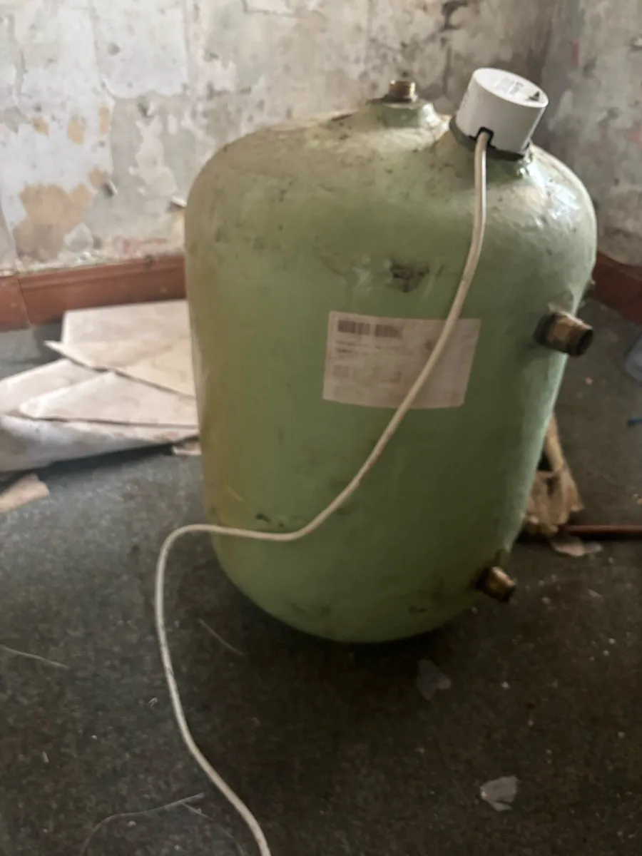 IE SS 30x18 Indirect Insulated Hot Water Cylinder - Image 1
