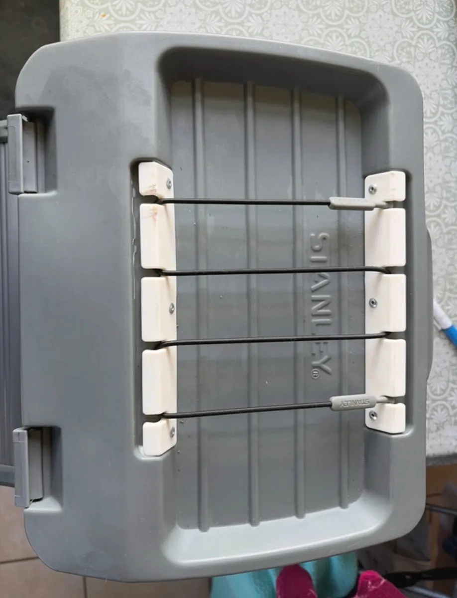 Stanley Cooler 6.6L - Image 2