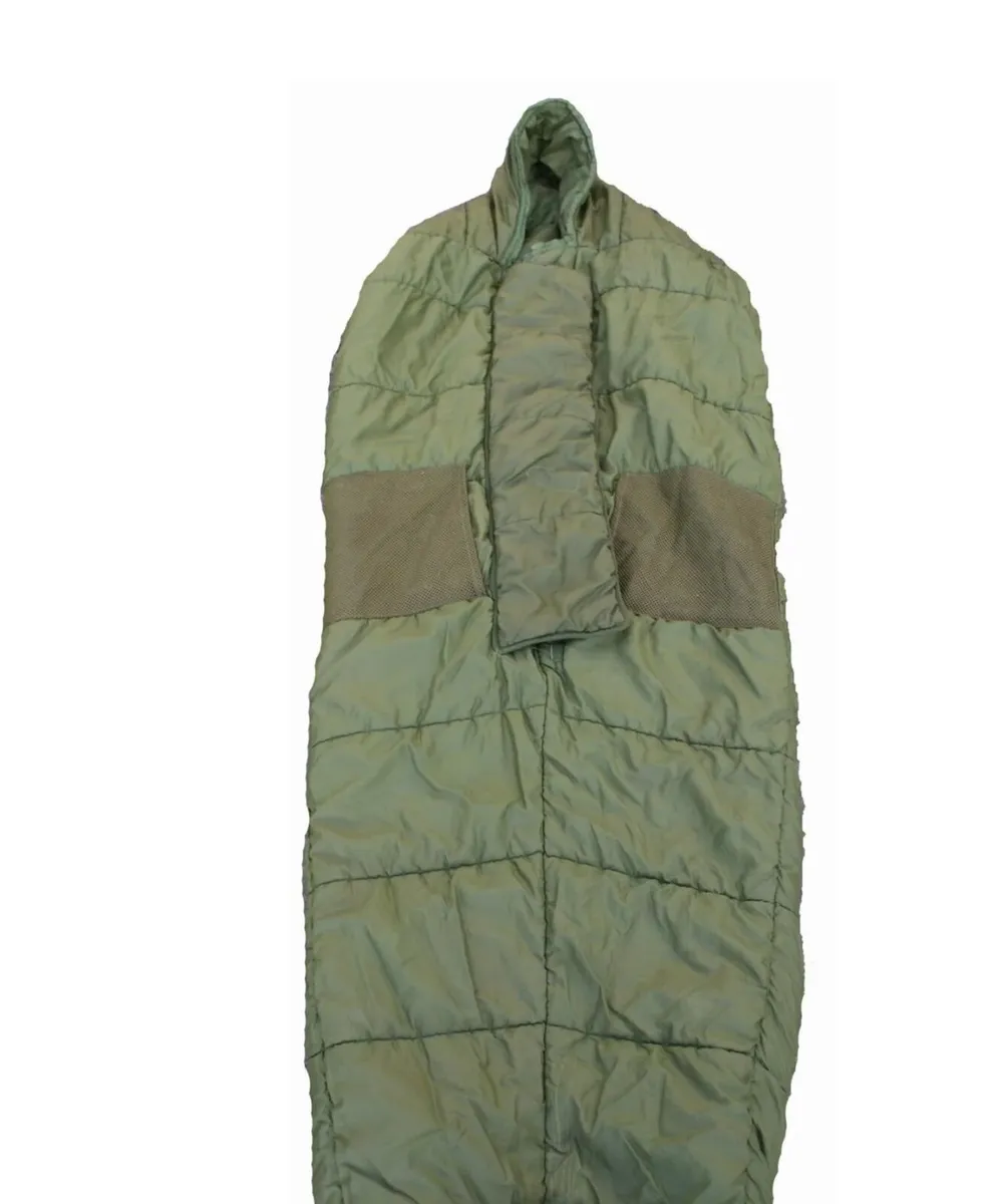 British Army Cold Weather 90 Pattern Sleeping bag - Image 1