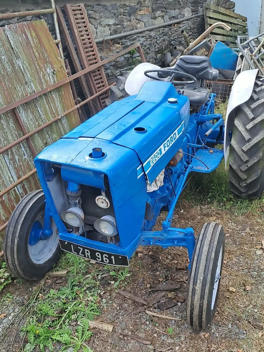 Ford Tractor - Image 2