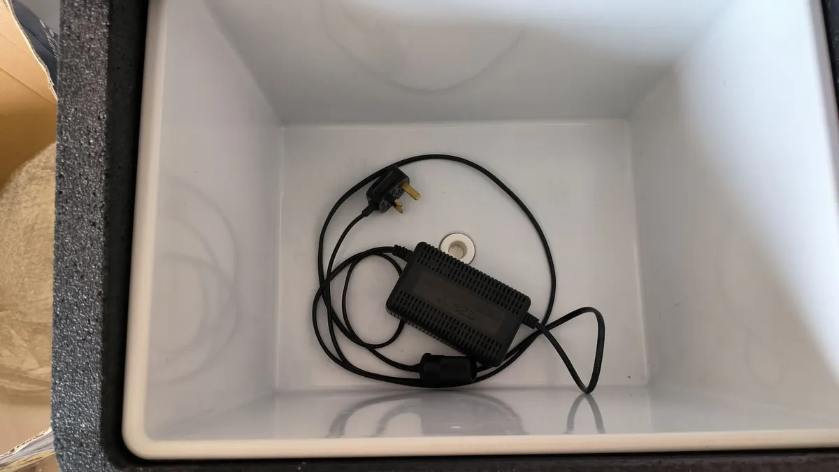 Cool box - Image 3