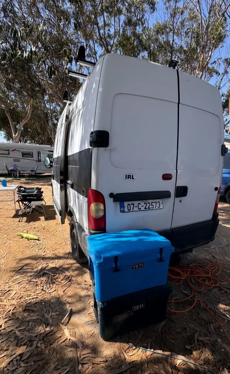 Nissan Interstar Campervan - Image 1