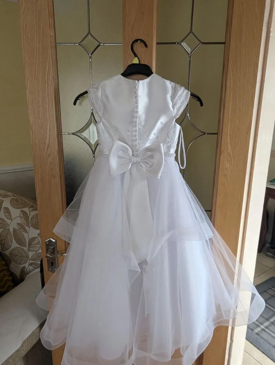 Communion dress - Image 1