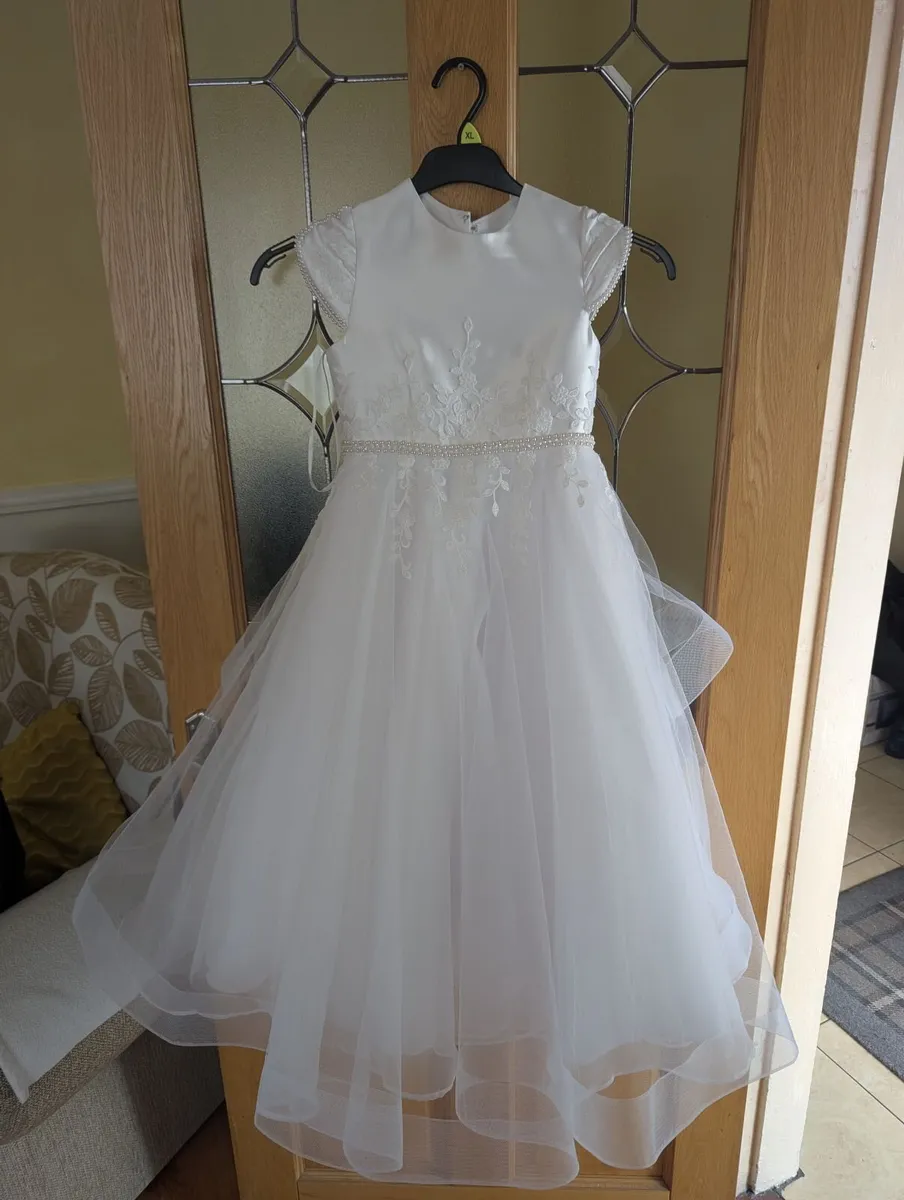 Communion dress - Image 2