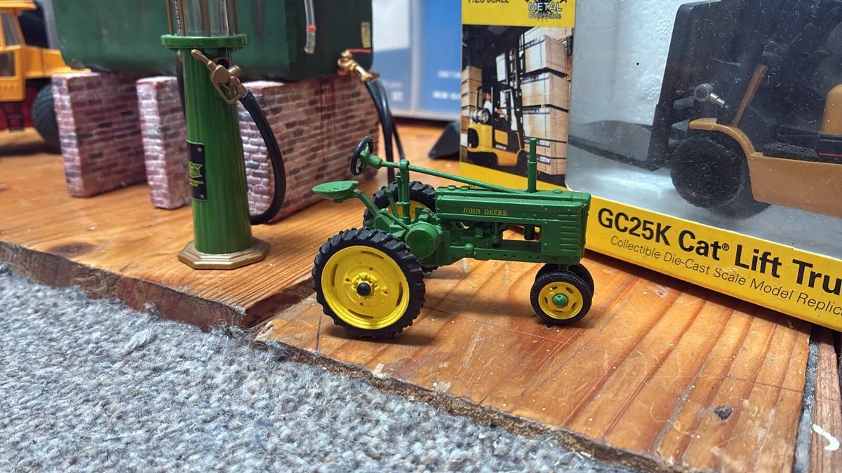 1:32 scale models - Image 3