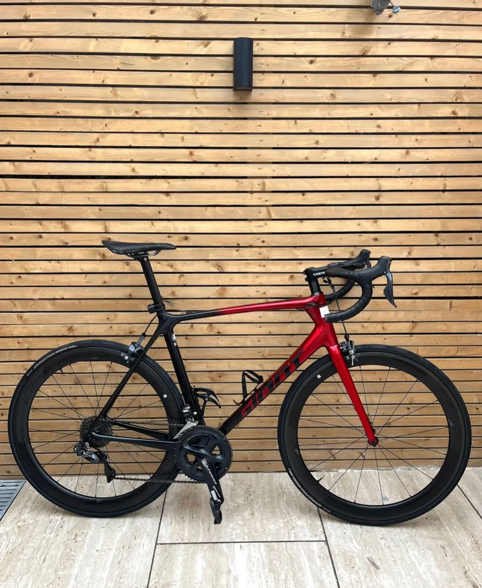 Giant TCR Advanced Pro 0 – Gloss Metallic (L/58) - Image 1