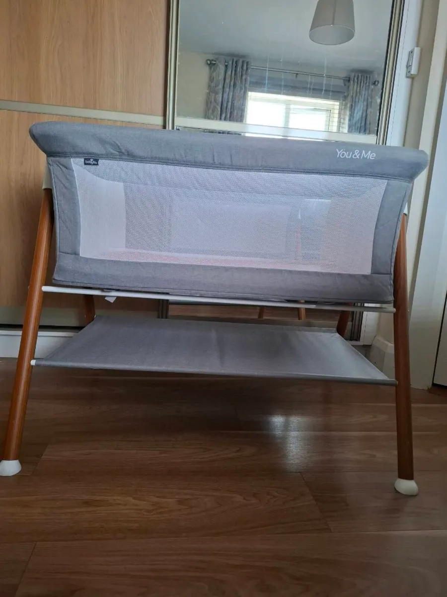 Baby crib - Image 1