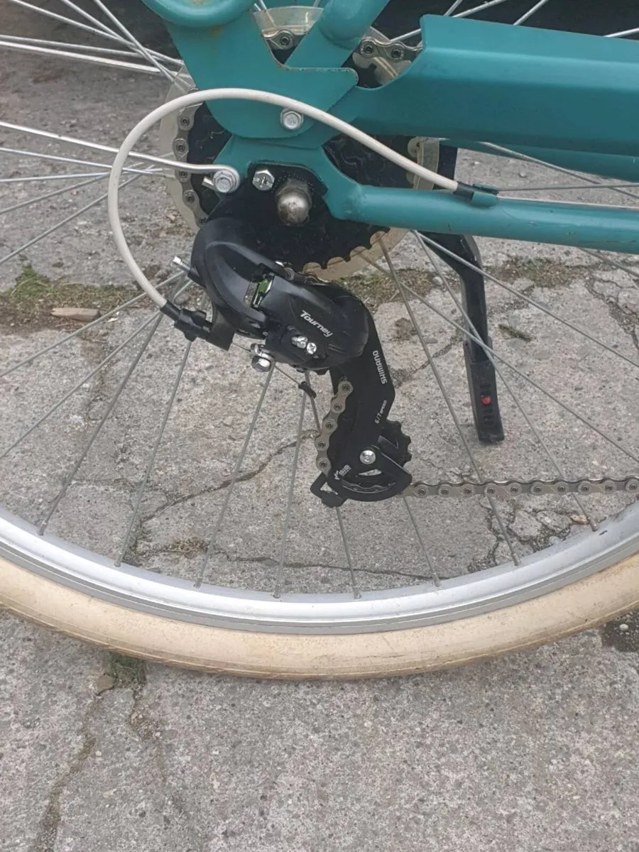 Large City bike - Image 2