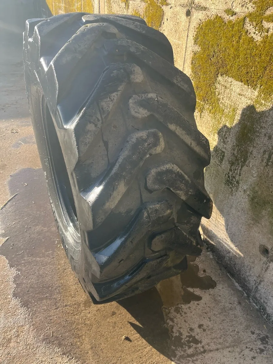 Tyres - Image 2