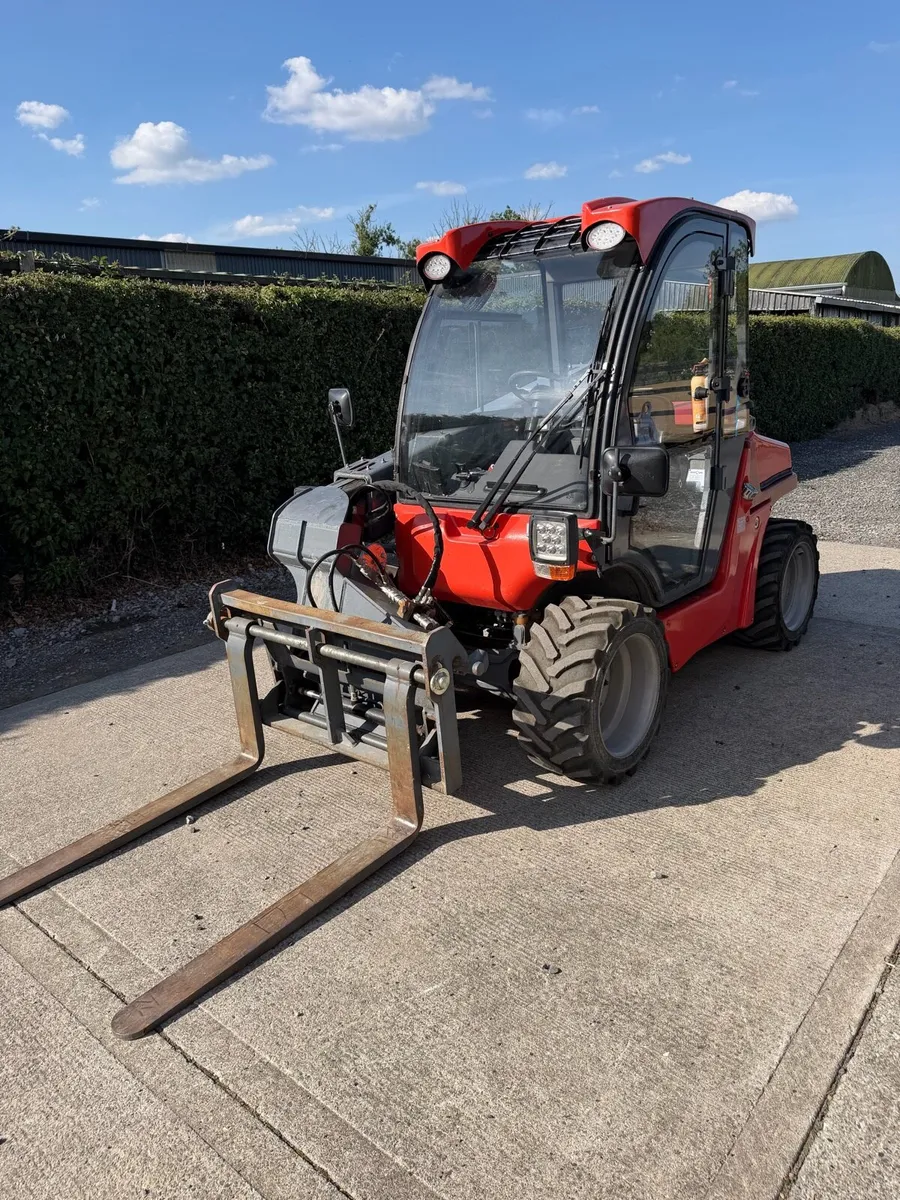 Telehandler - Image 1