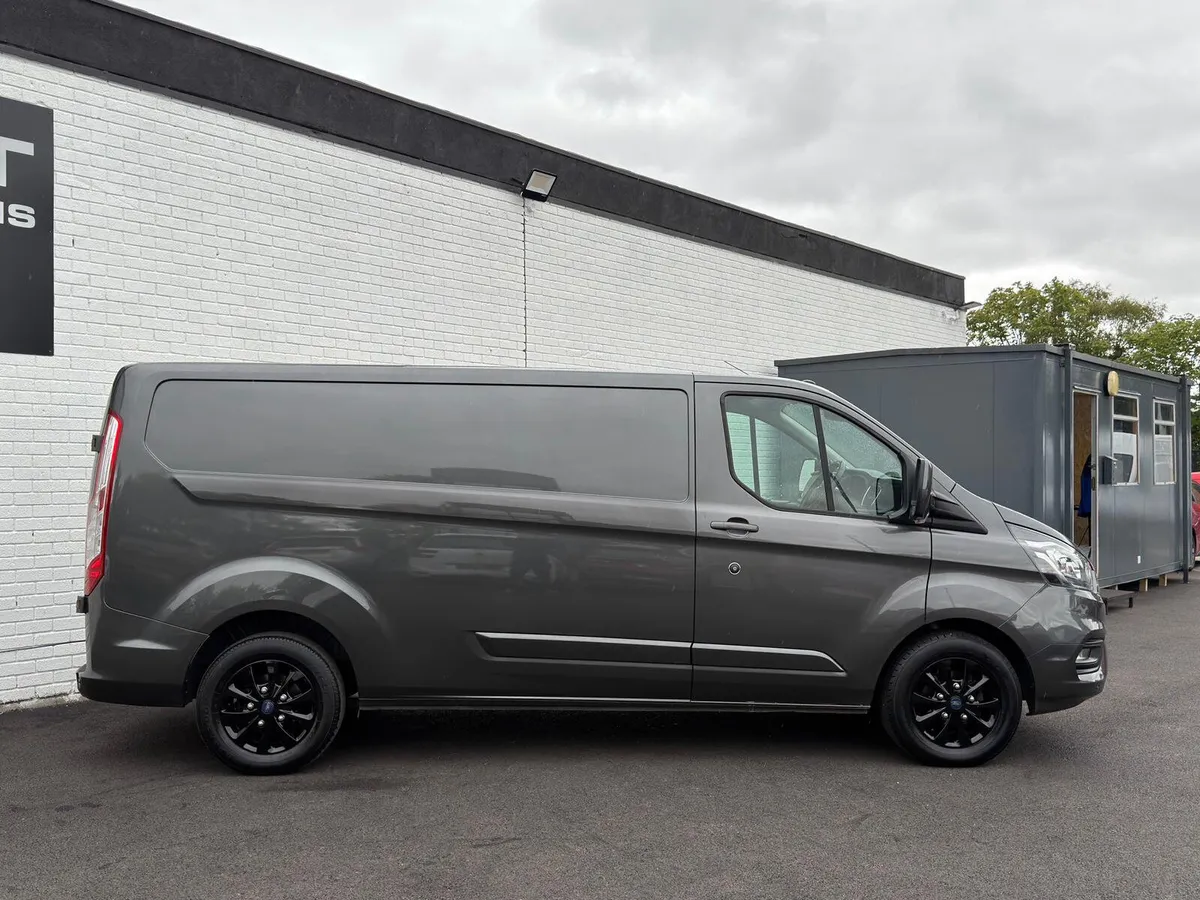 **NI REG** 2019 Ford Transit Custom Automatic - Image 4