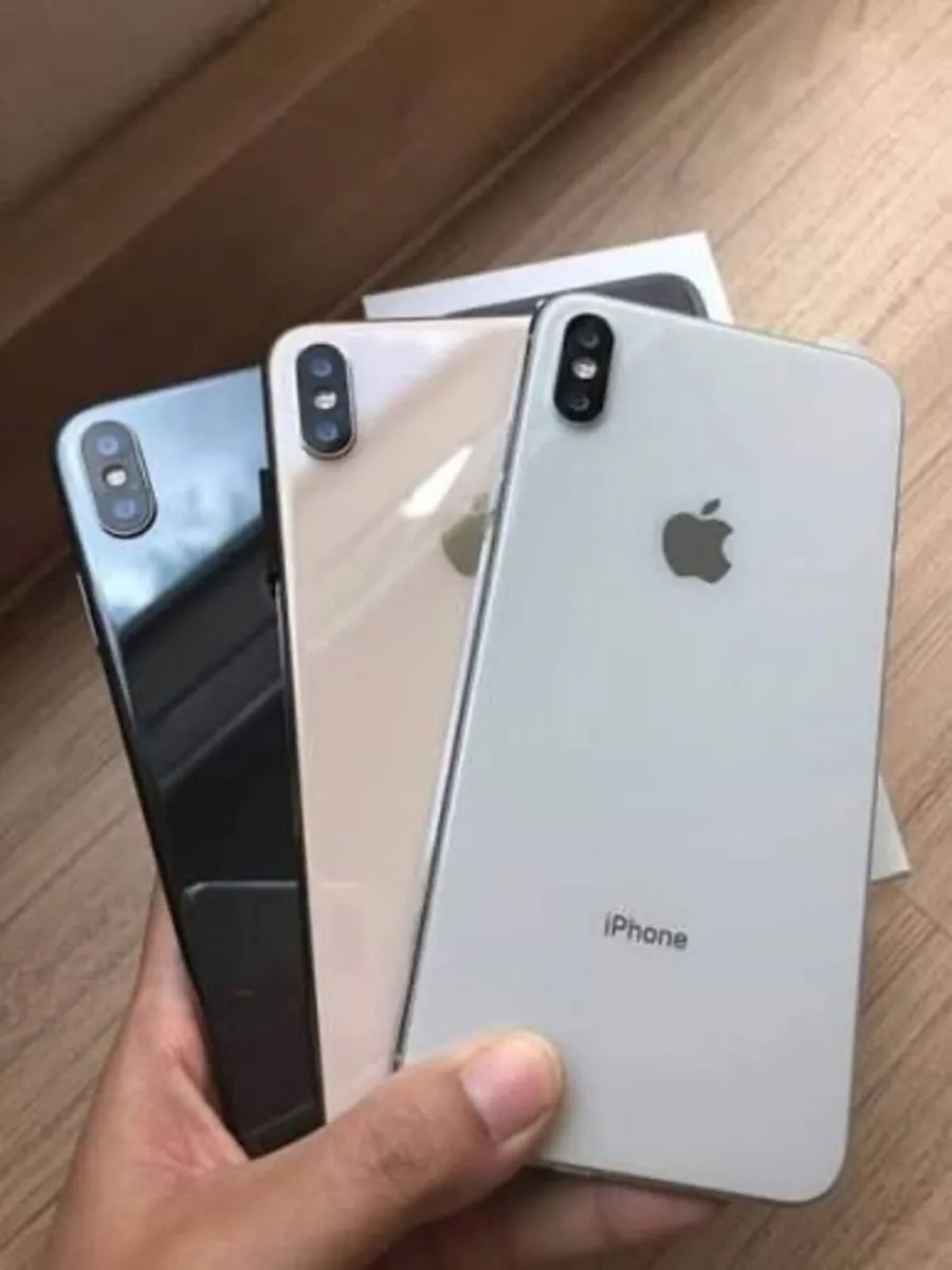 iPhone XS MAX 64GB and 256GB - Image 2