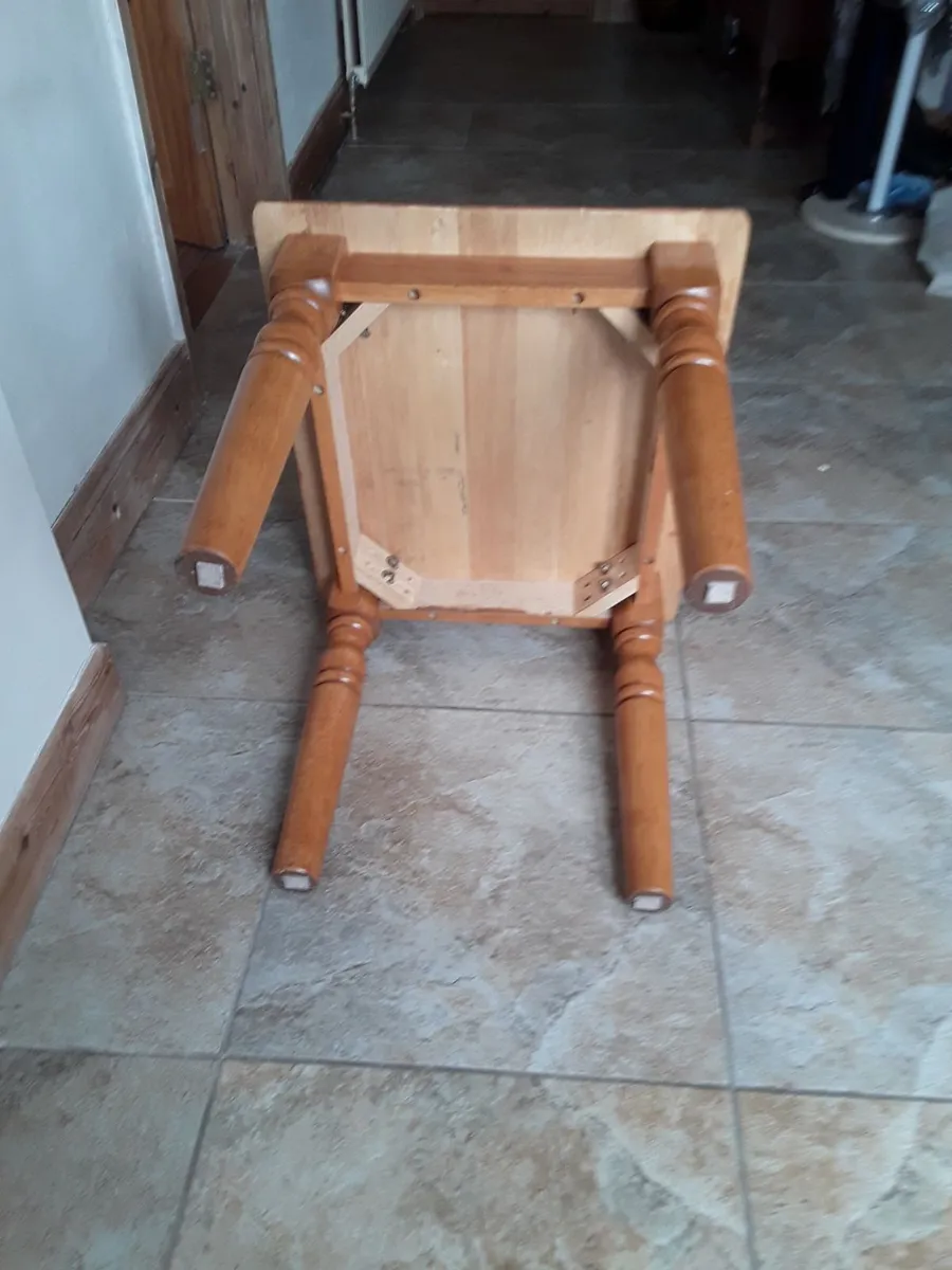 Highly polished solid wooden coffee tables - Image 3