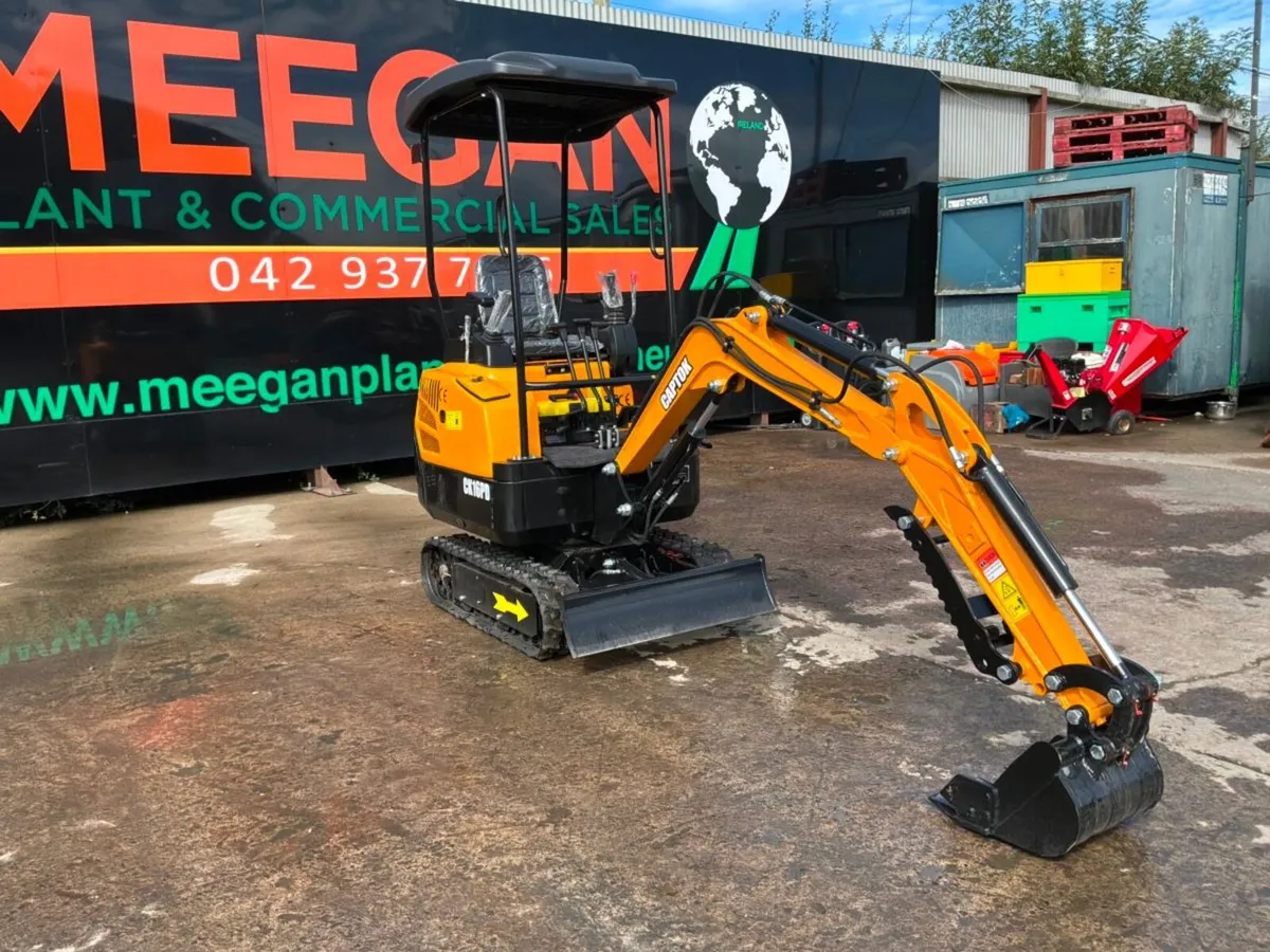 New Captok 16PD Diesel mini micro digger....1726. - Image 3