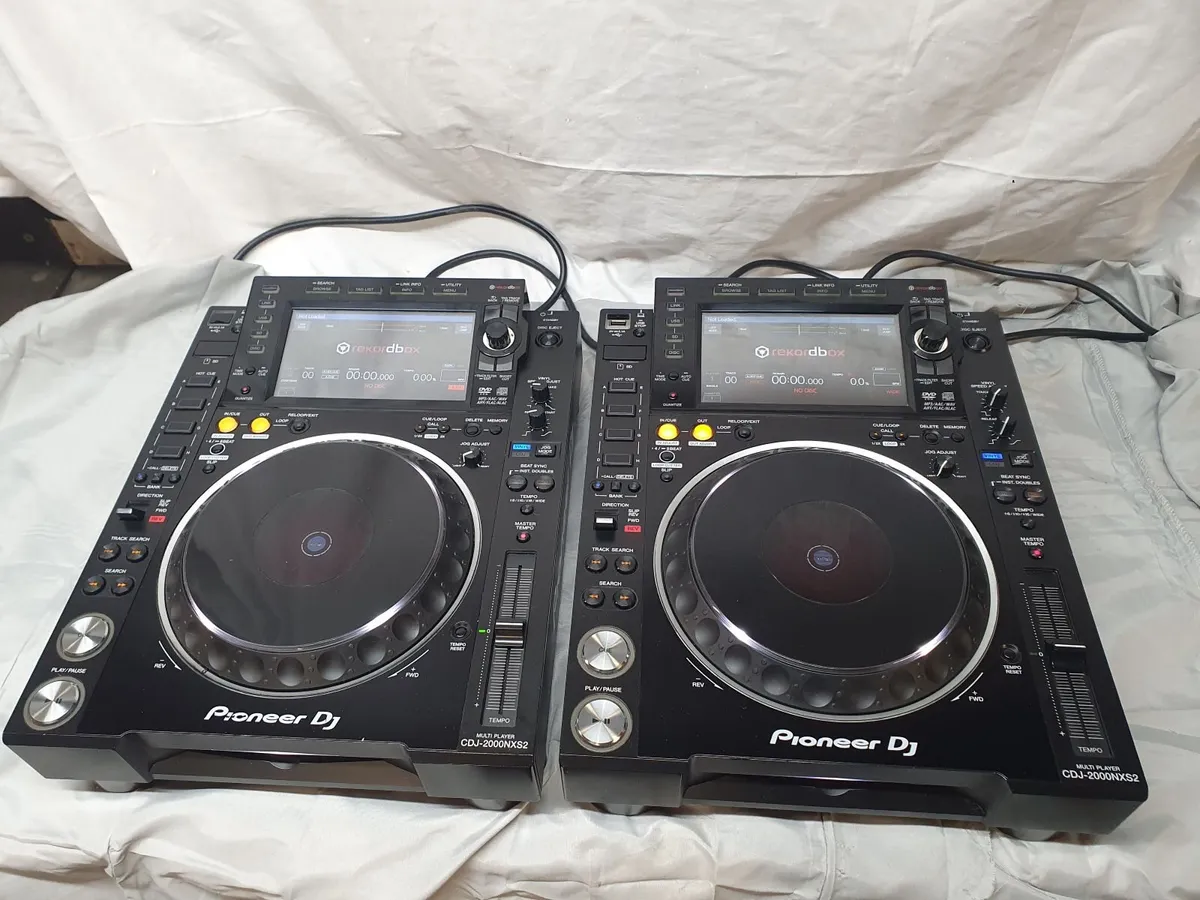 Pioneer CDJ- 2000Nx'2 Professional Multi-Player De - Image 1