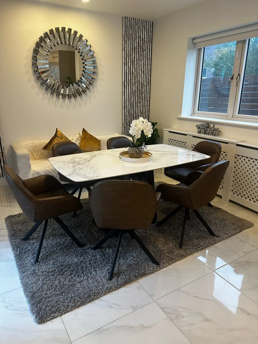 Dining set - Image 1