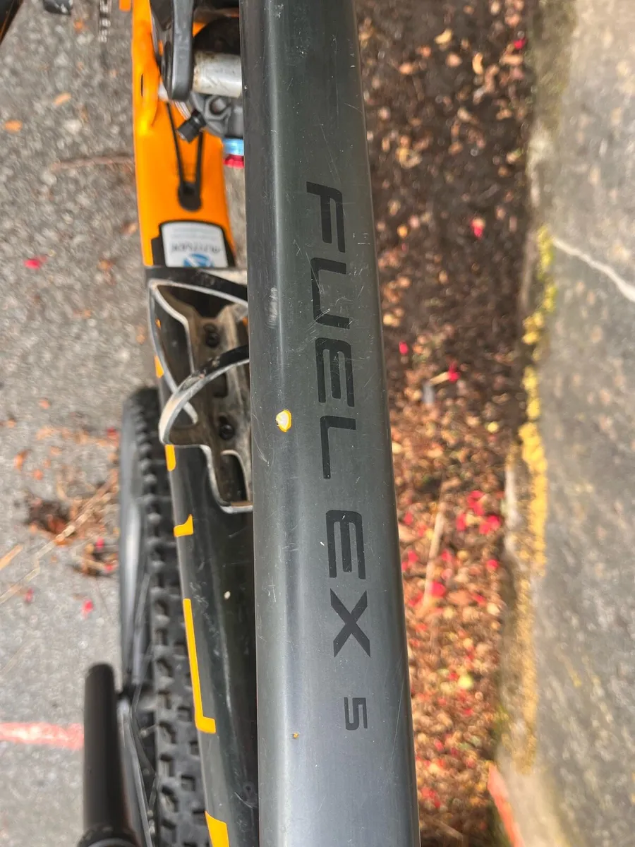 Trek fuel ex 5 men’s mountain bike Size M/L - Image 4