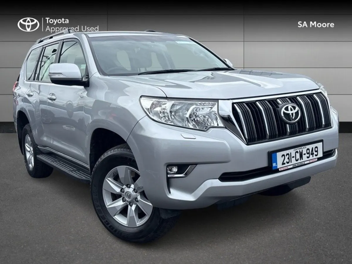 Toyota Land Cruiser 5 SEAT - BUSINESS - Image 1