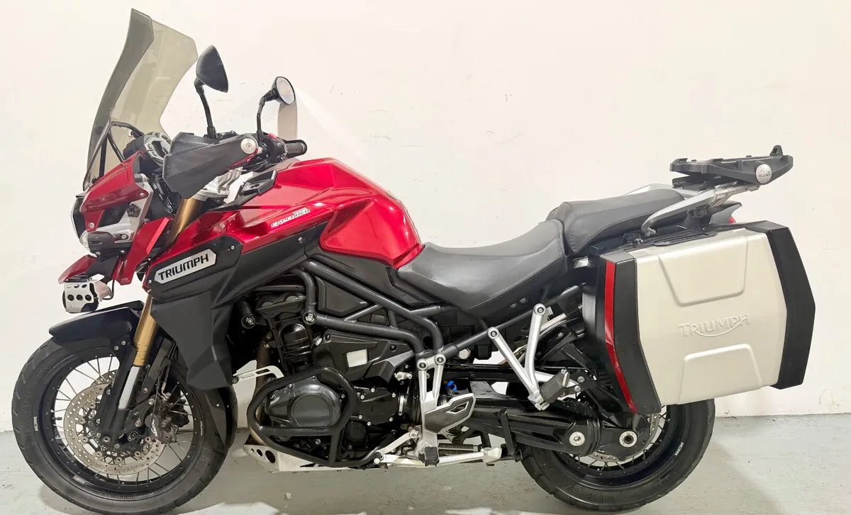 TRIUMPH EXPLORER 1200 2016 - Image 2