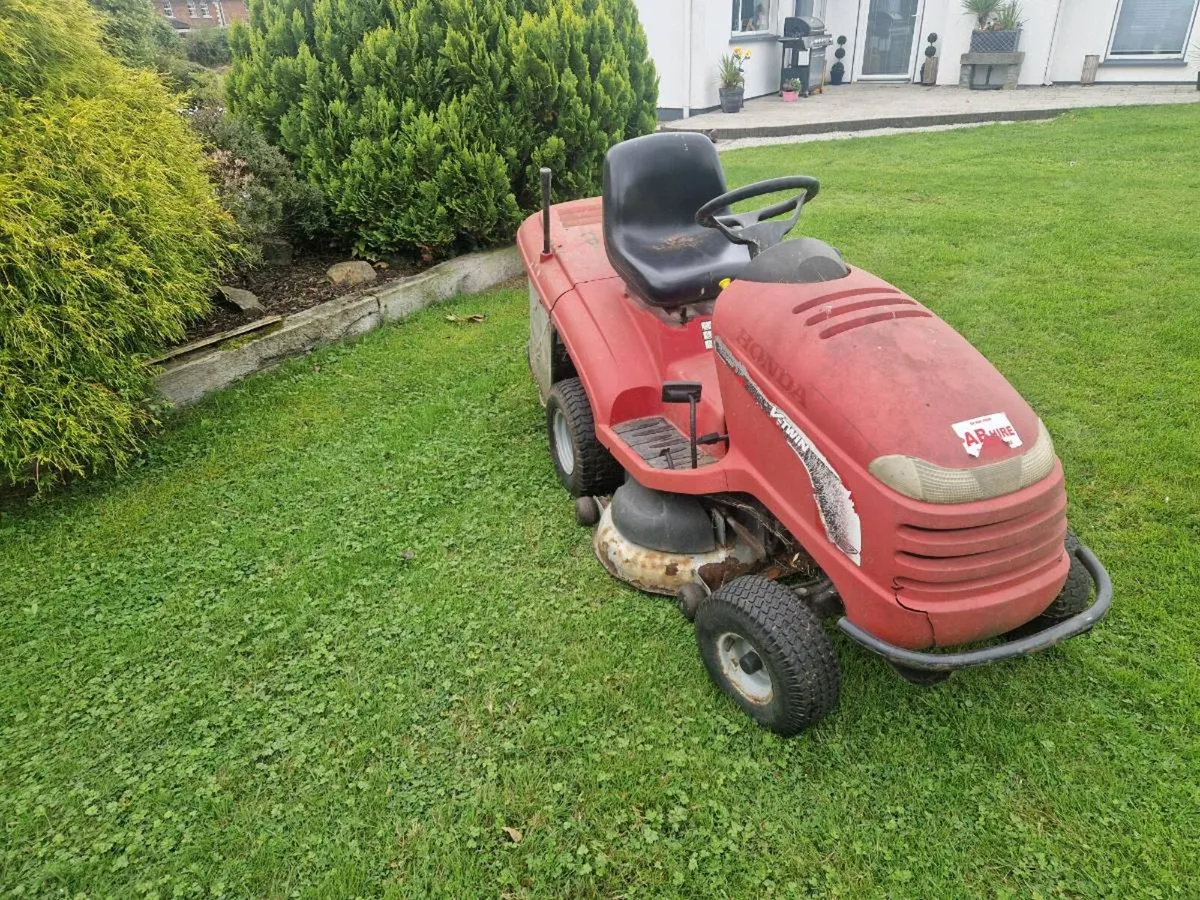 Lawnmower - Image 3