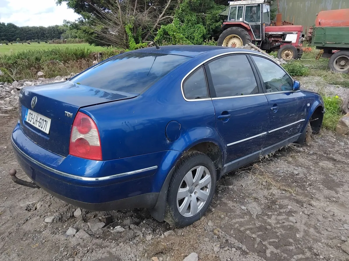 Volkswagon passat - Image 3