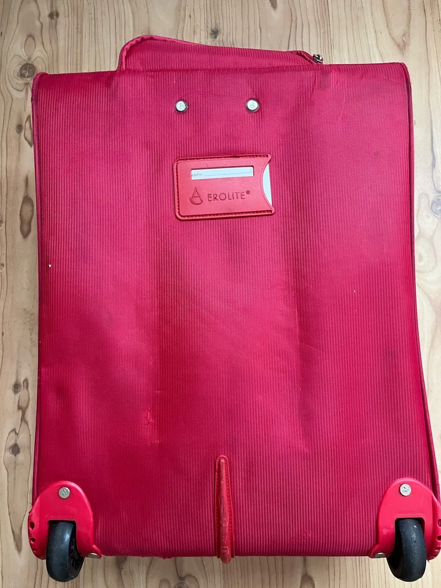 Aerolite Softshell Red Cabin Suitcase - Image 2