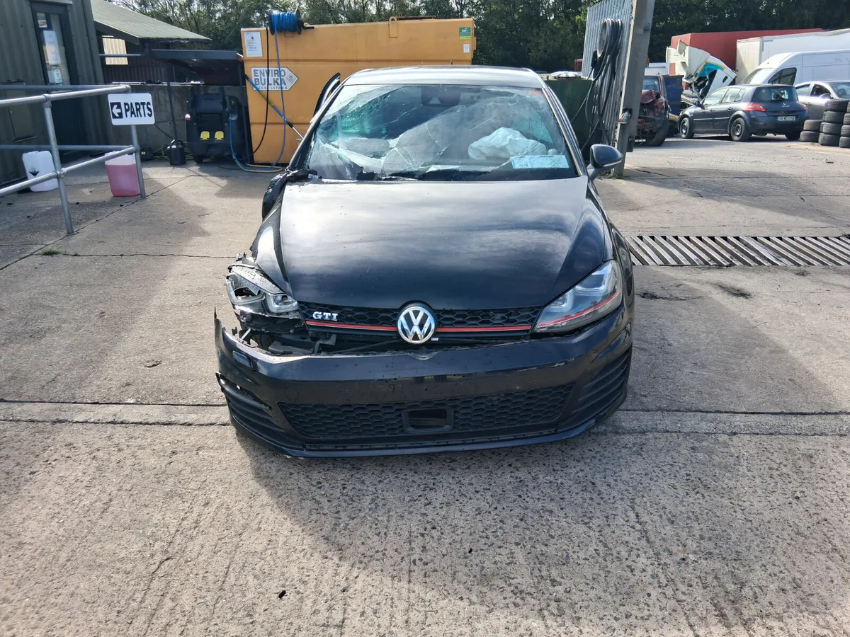 2016 VW GOLF 2.0L Petrol GTI (for parts only) - Image 2