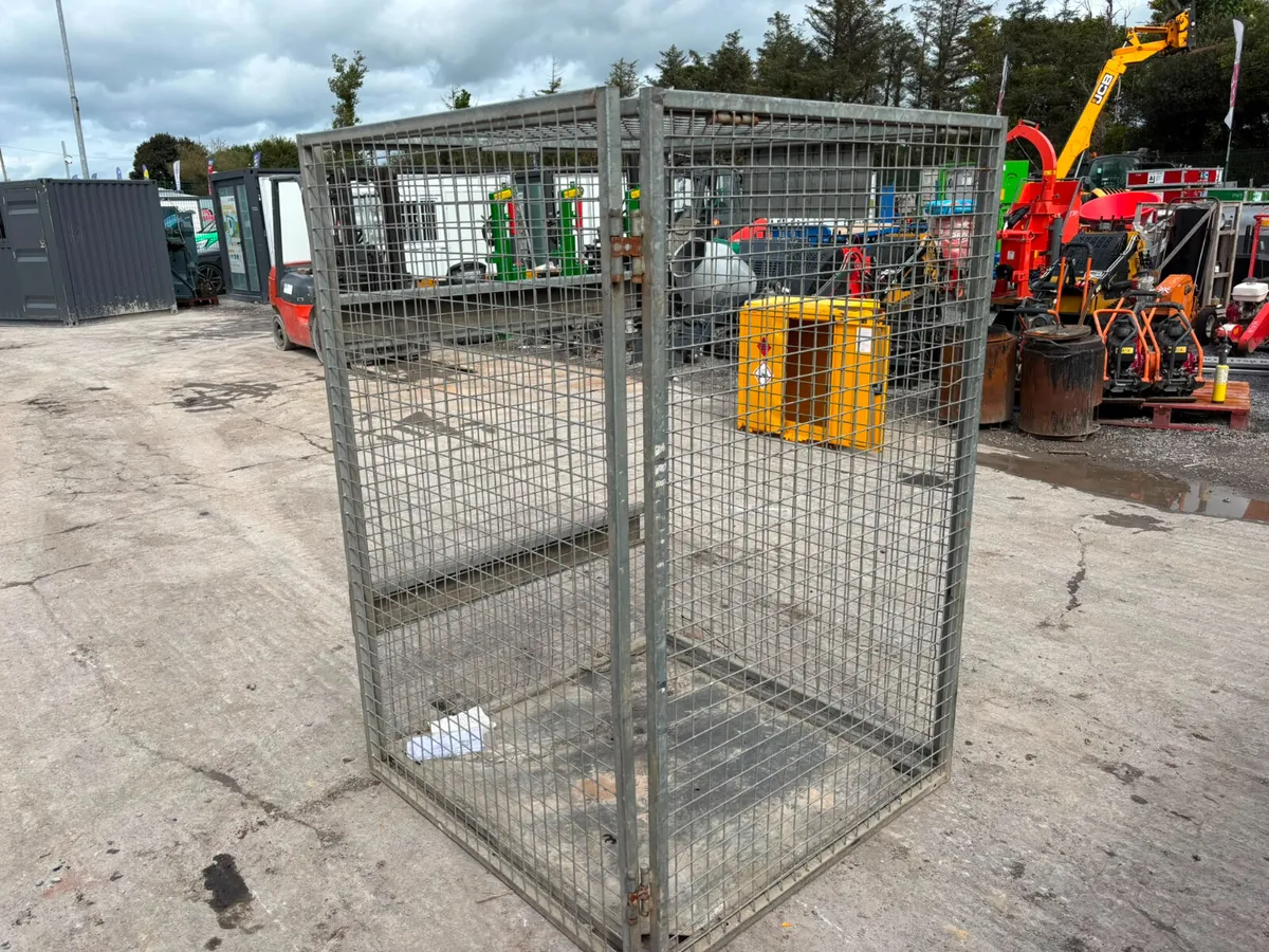 Armorgard TuffCage gas cylinder storage cage - Image 4