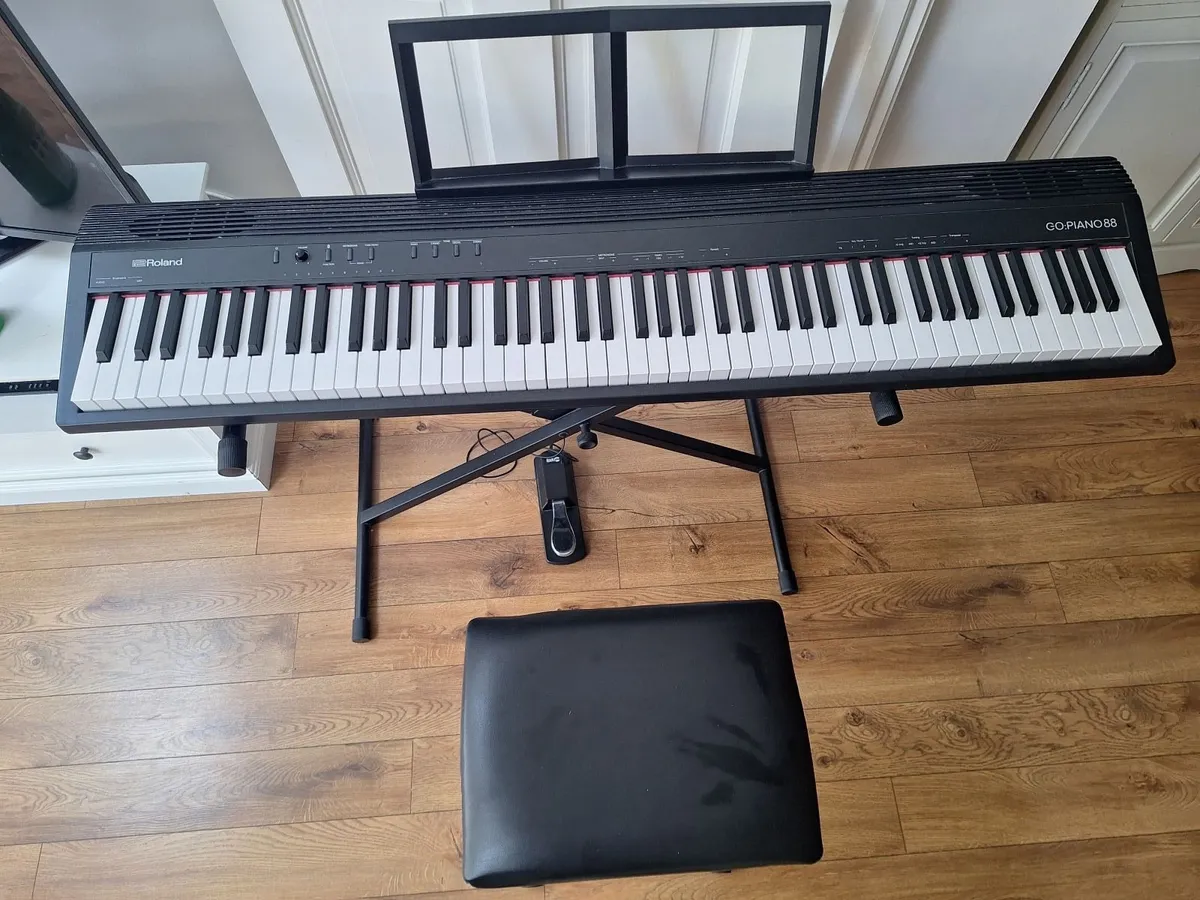 Piano keyboard - Image 2