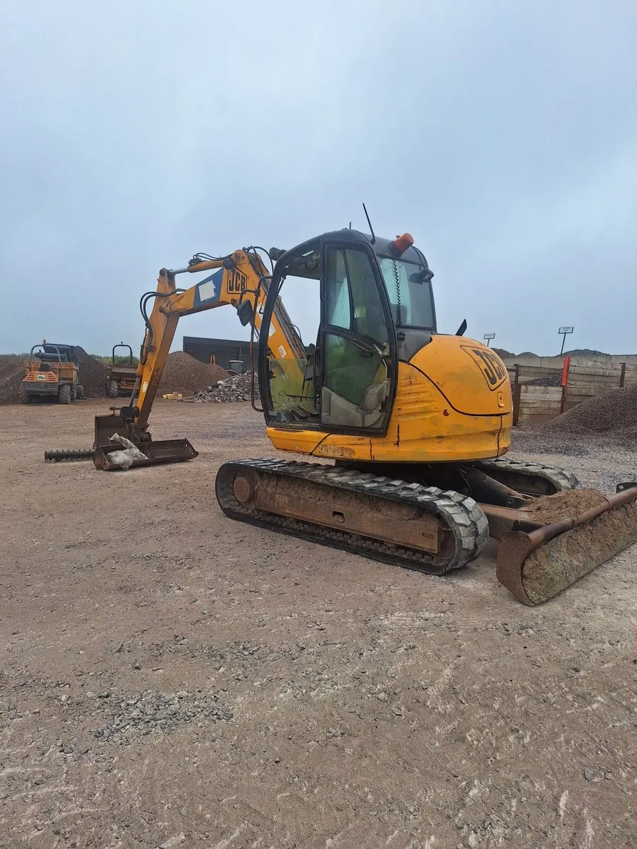 JCB 8 TON WORKING PERFECT - Image 2