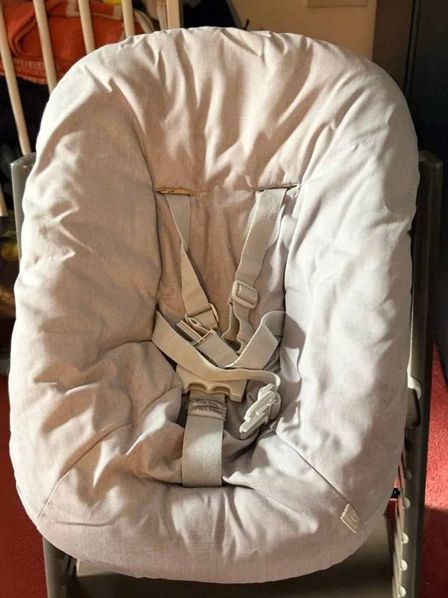 Stokke Tripp Trapp Oak Warm Brown Chair with Newborn Set - Image 3