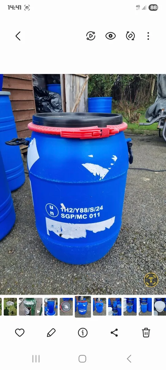 60L plastic barrels with clamped lids 20e each Col - Image 1