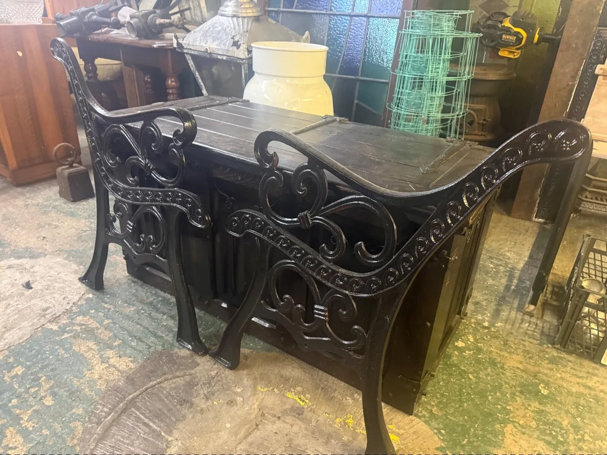 Reclaimed cast iron seat ends - Image 2