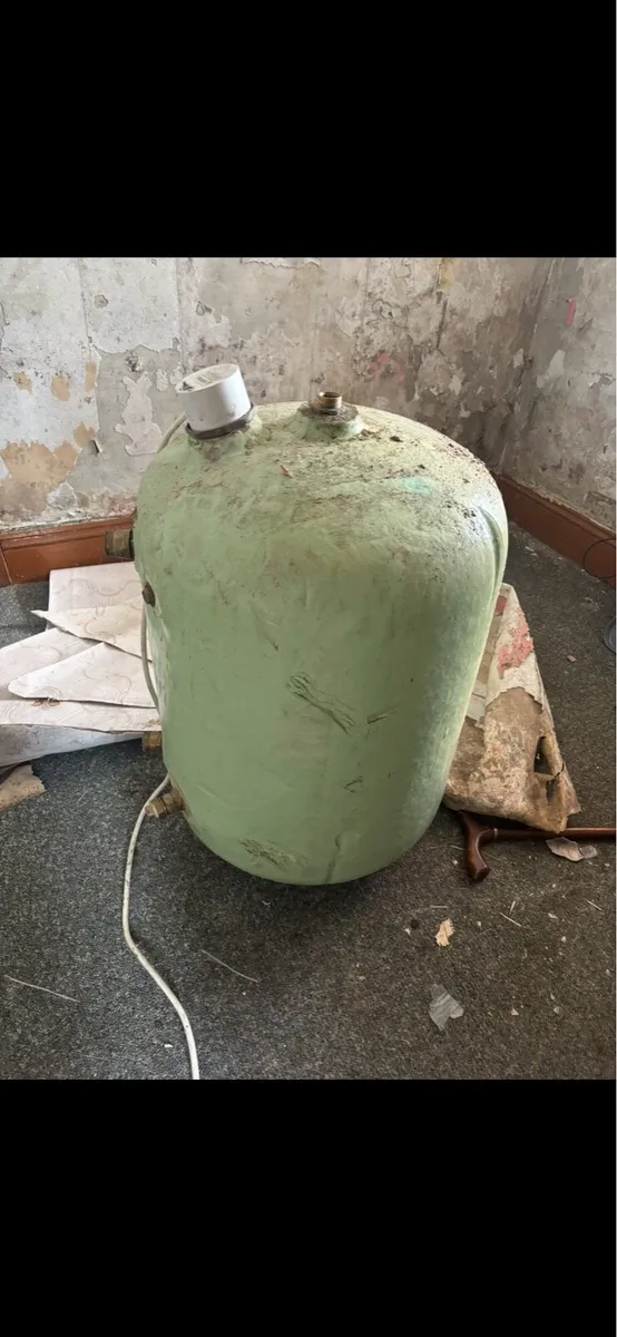 IE SS 30x18 Indirect Insulated Hot Water Cylinder - Image 2