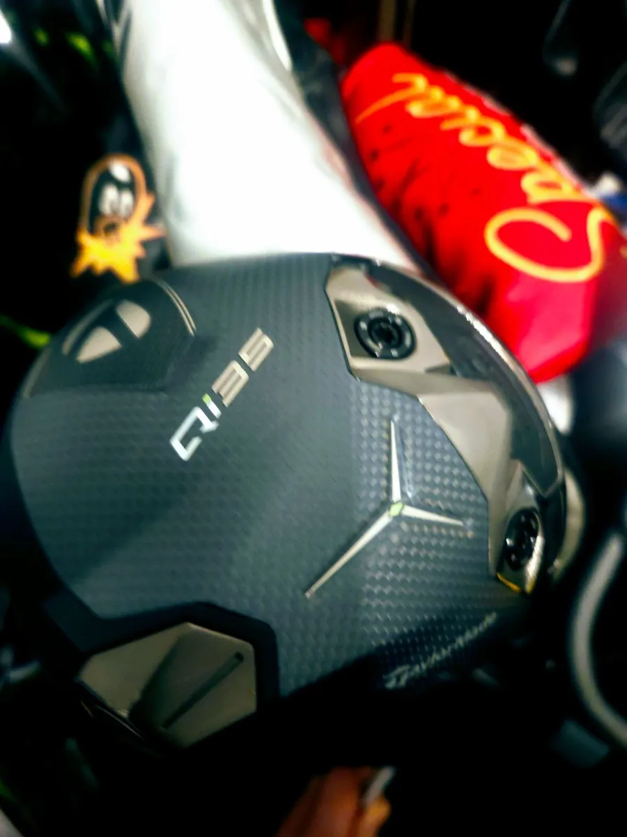 Taylormade Qi35 LS Driver 9 degree - Image 4