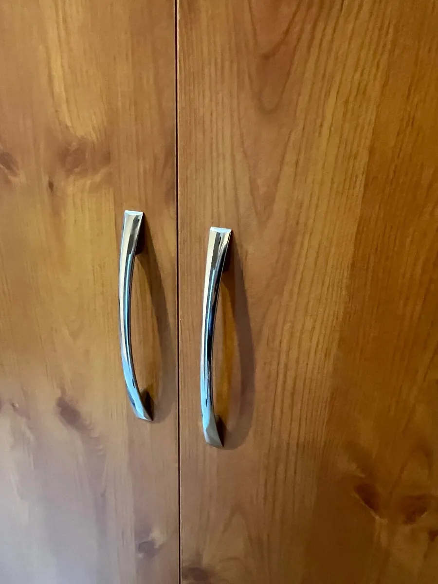Pine Effect Wardrobe - Image 4