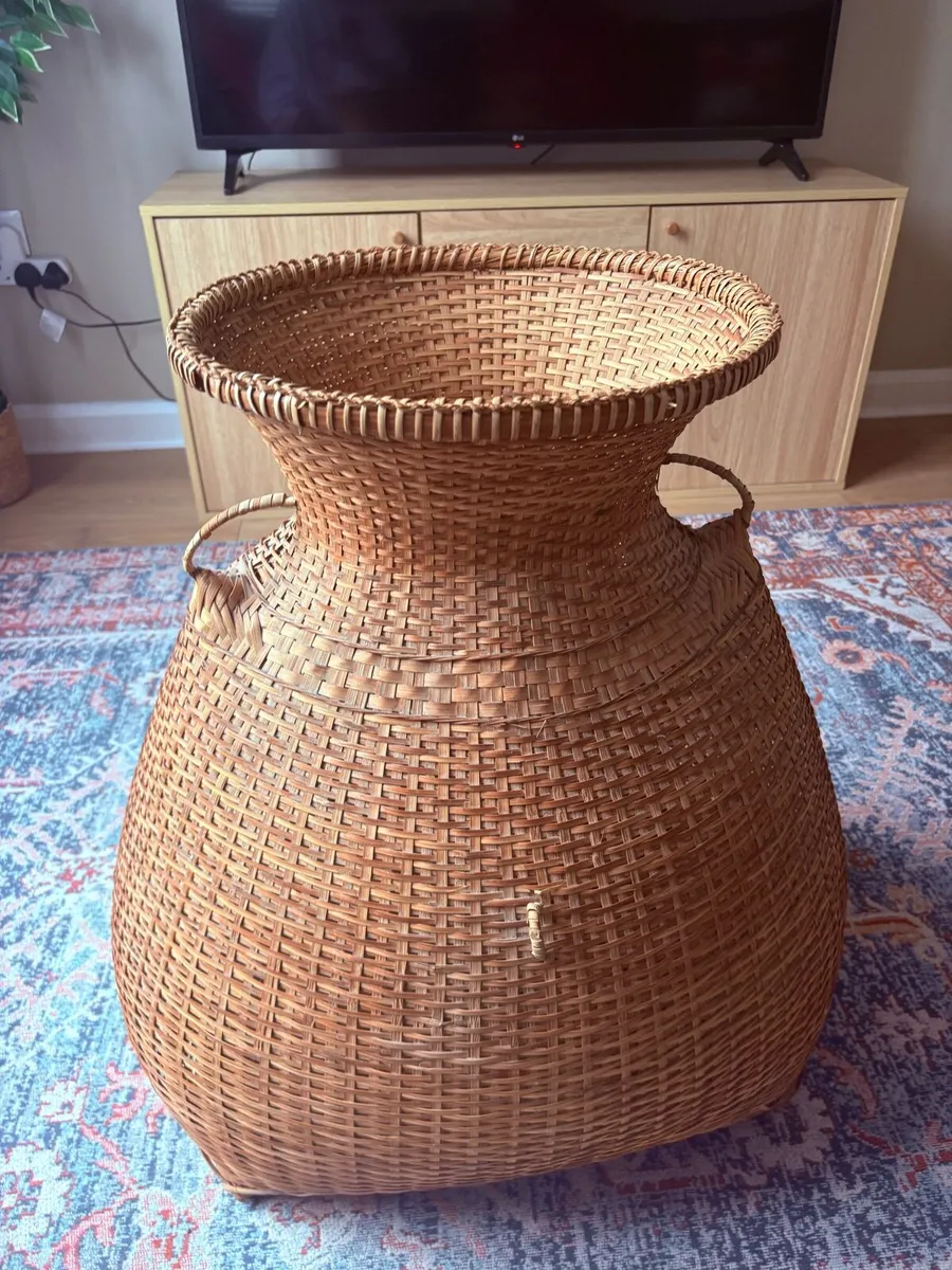 Chinese Laundry Basket - Image 2