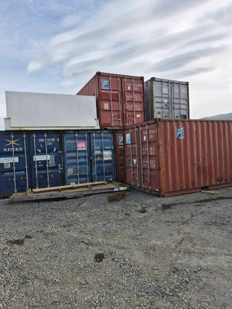 Selection of 20 ft containers for sale
