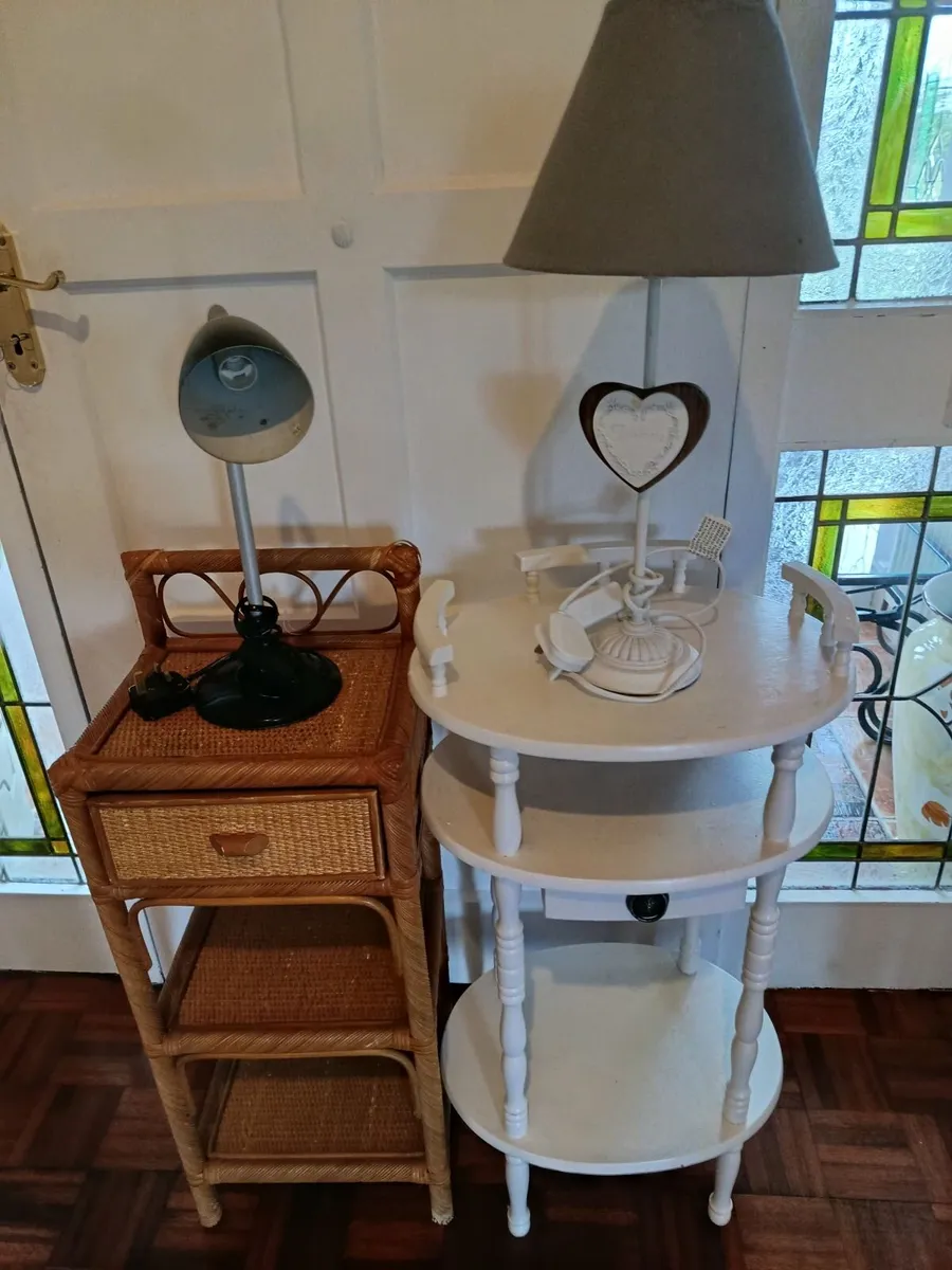 Two small tables and two reading lamps - Image 3