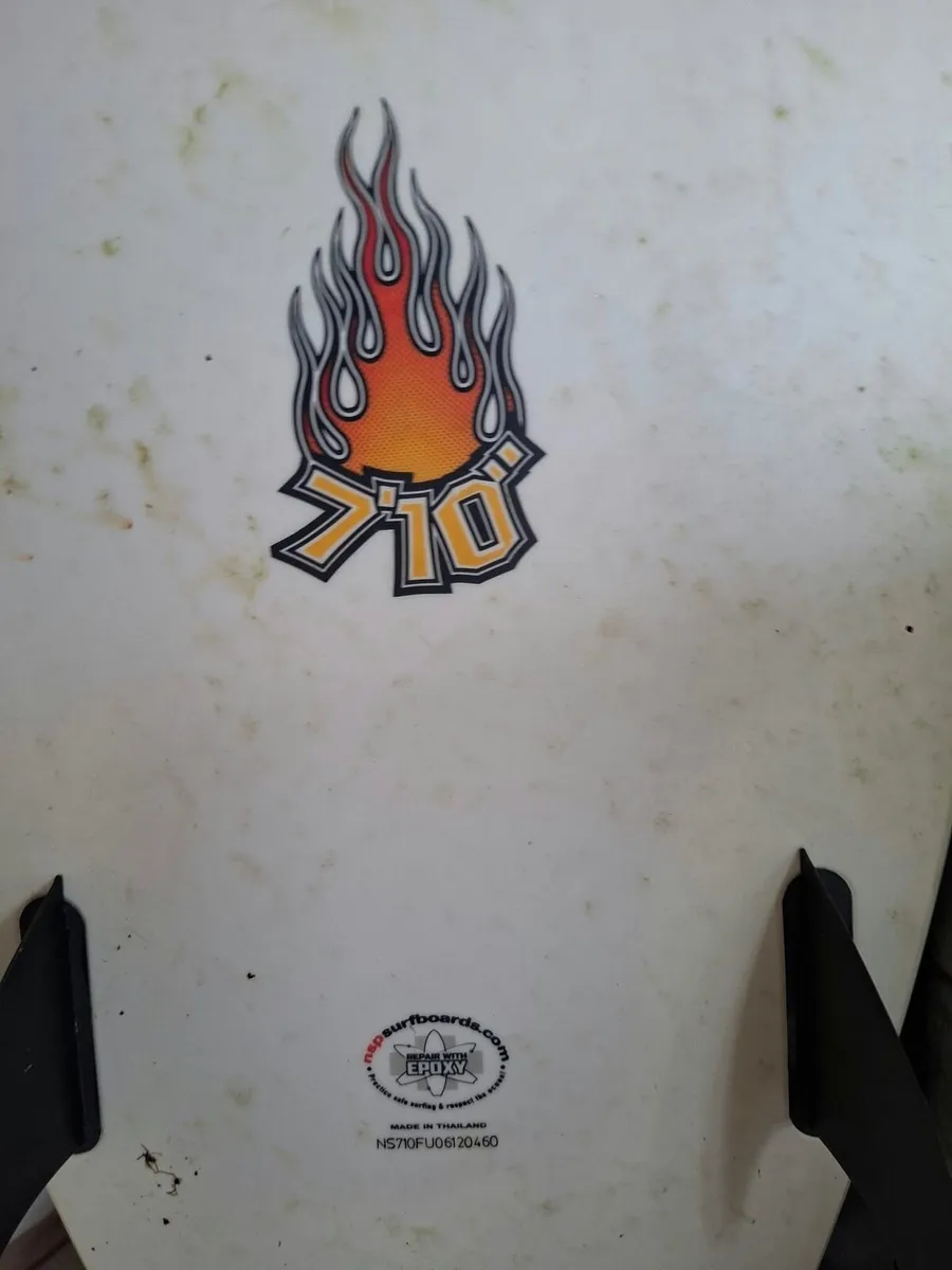 Surfboard - Image 3