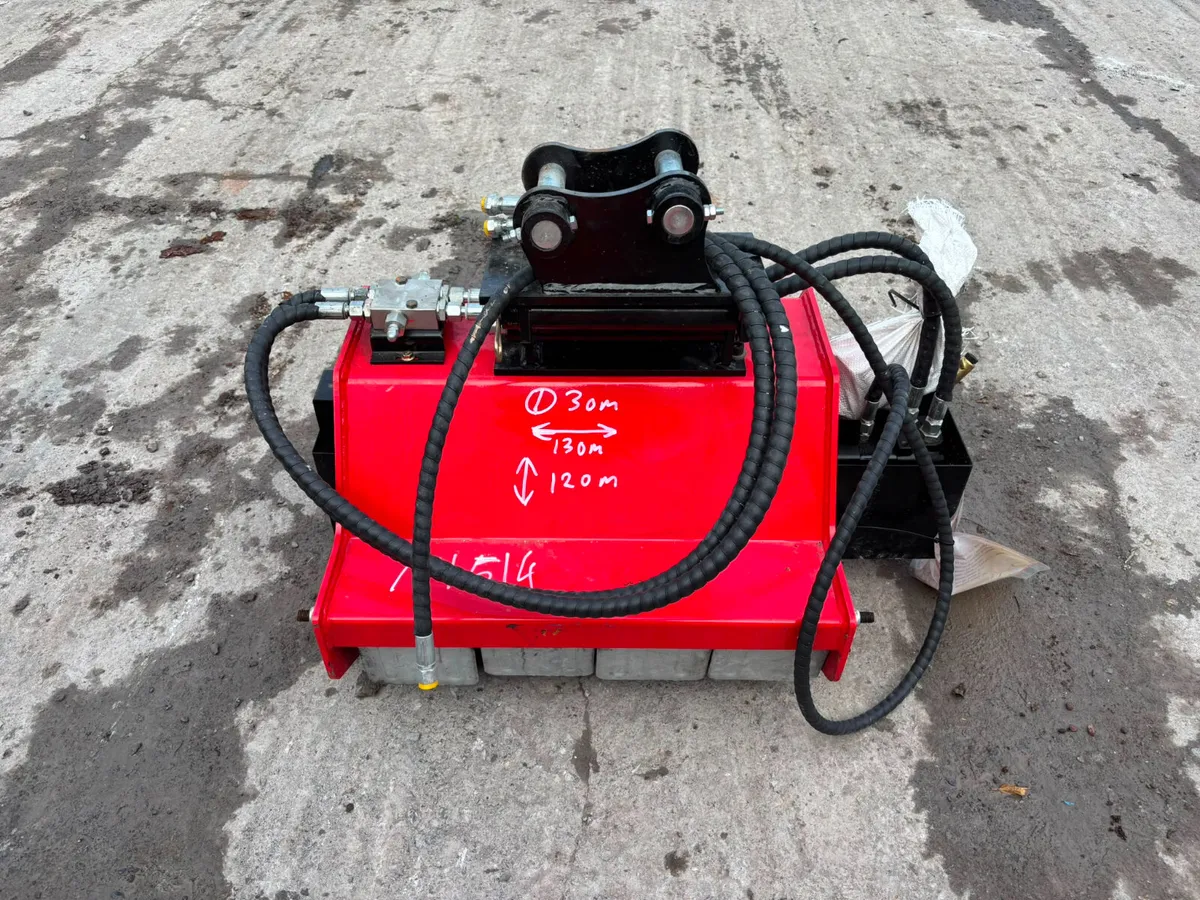 Hydraulic excavator flail mower / mulcher - Image 2