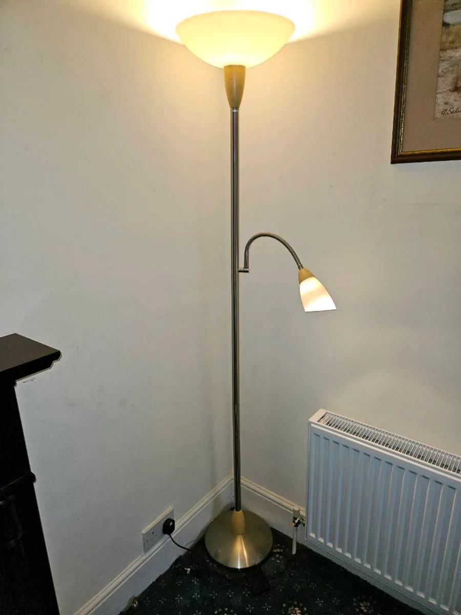 Standing floor lamp with reading light - Image 1