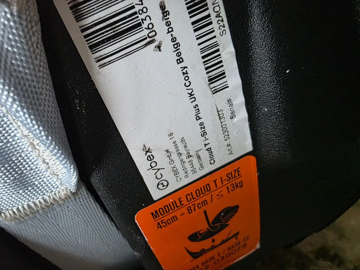 Latest Cybex I size Cloud T plus car seat isofix - Image 4