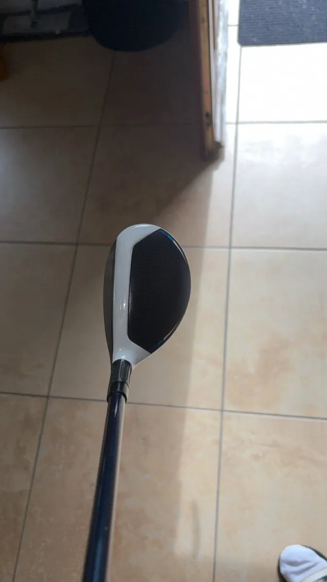 Taylormade 3 Hybrid - SIM 2 Max - Image 2