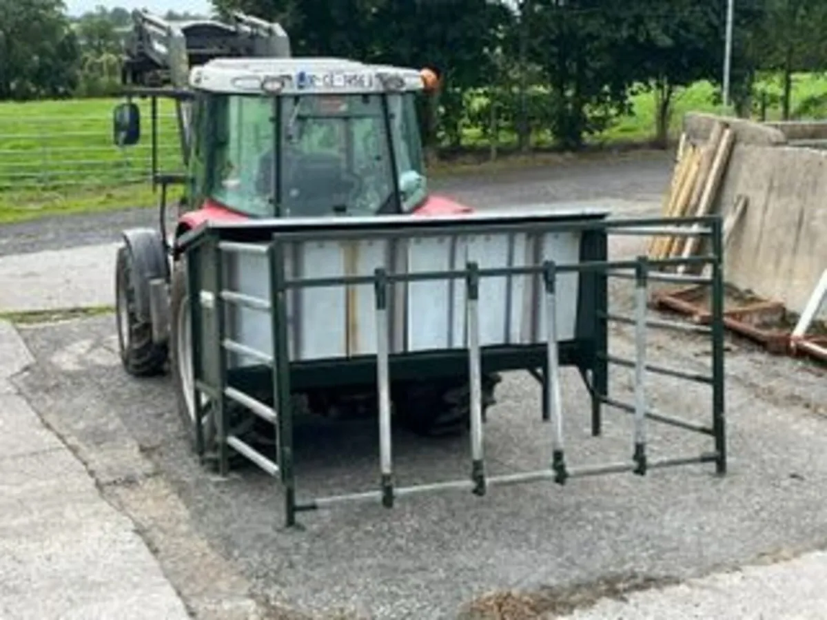 calf creep feeder - Image 4
