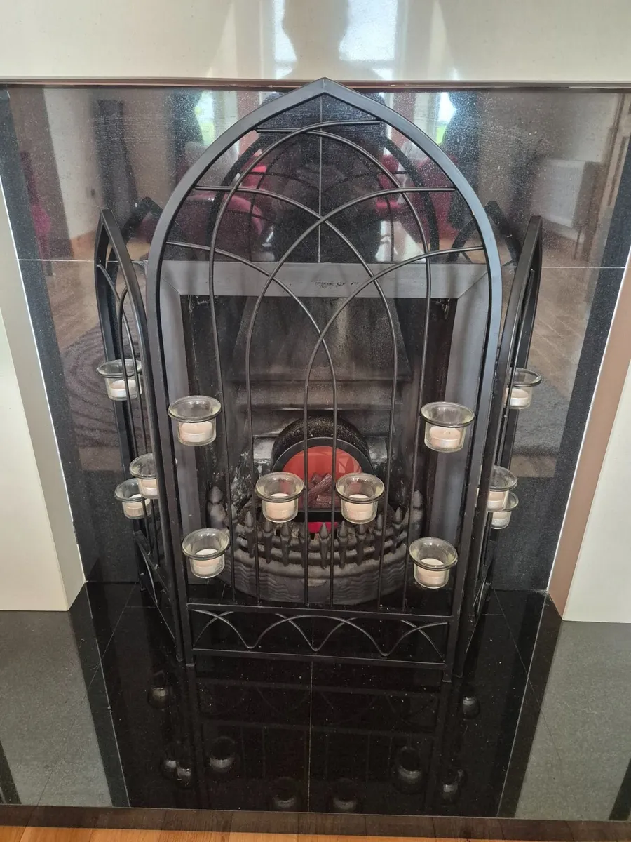 Fire Screen/ Candle holder - Image 2
