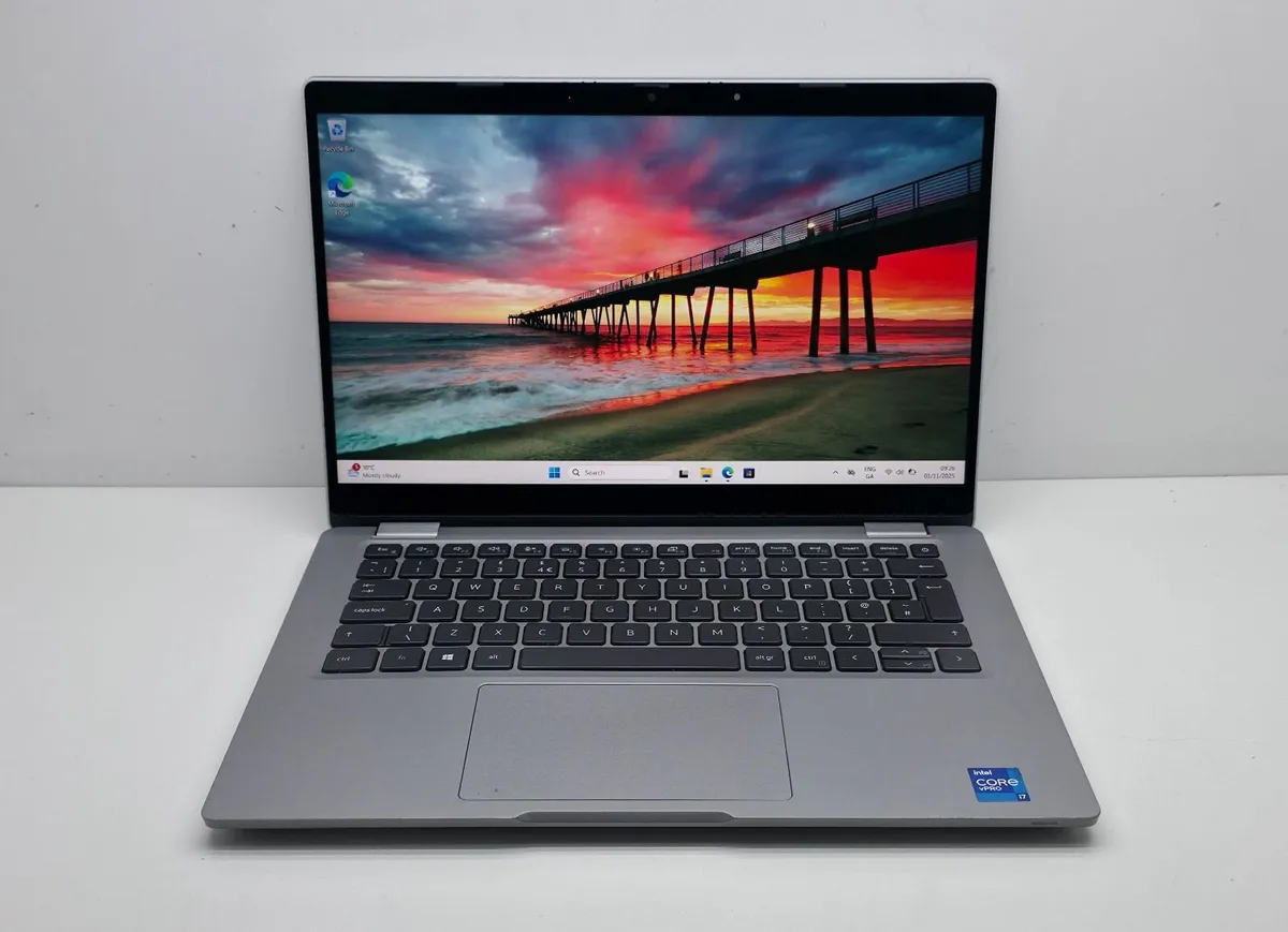 Dell Latitude 5320- i5(11gen)/16GB/Foldable Laptop - Image 1