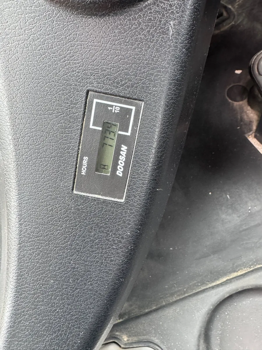 2018 Doosan DL200-5 Loader - Image 3