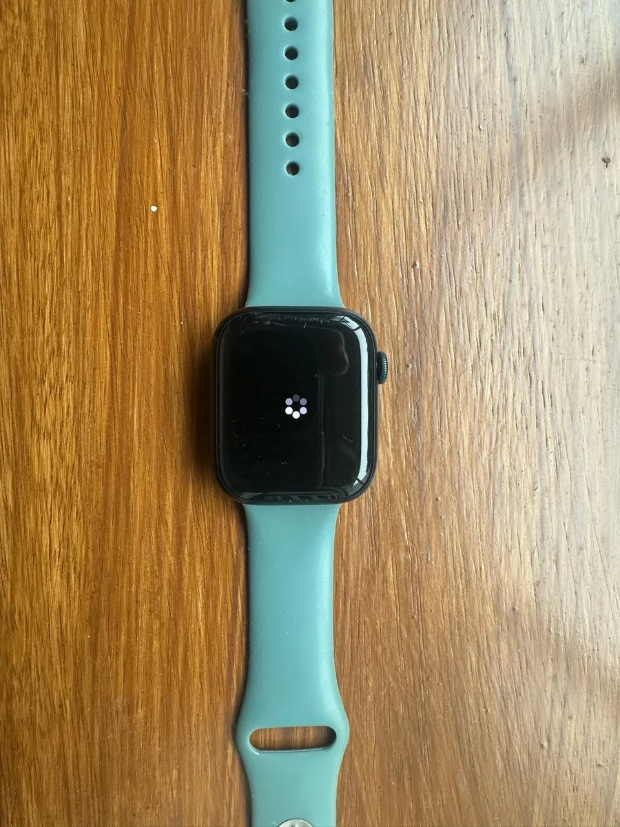 Apple watch series 7 - Image 3