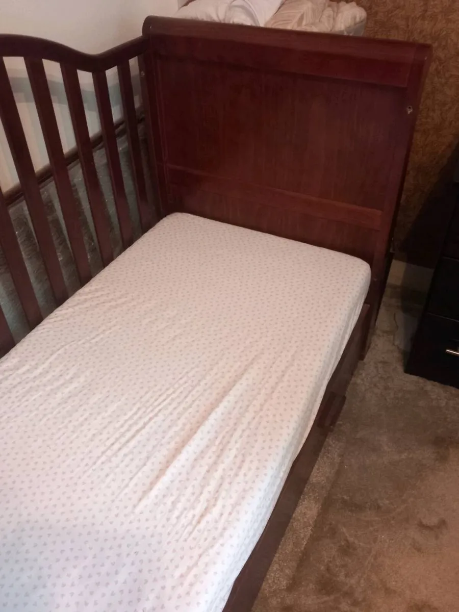 Kids bed - Image 3
